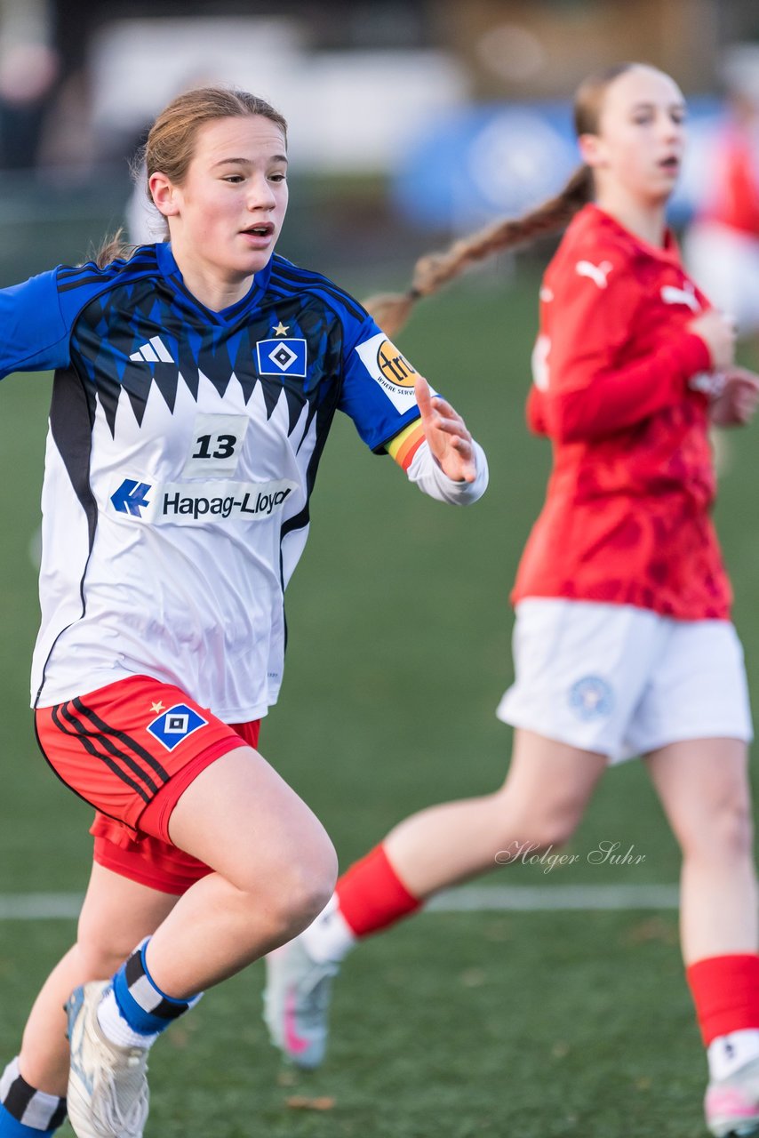 Bild 393 - wBJ Hamburger SV - Holstein Kiel : Ergebnis: 8:0